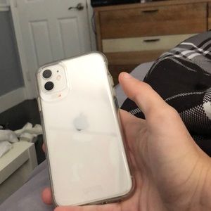 IPHONE 11 White